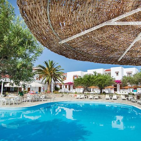 Astron Hotel Karpathos Extérieur photo