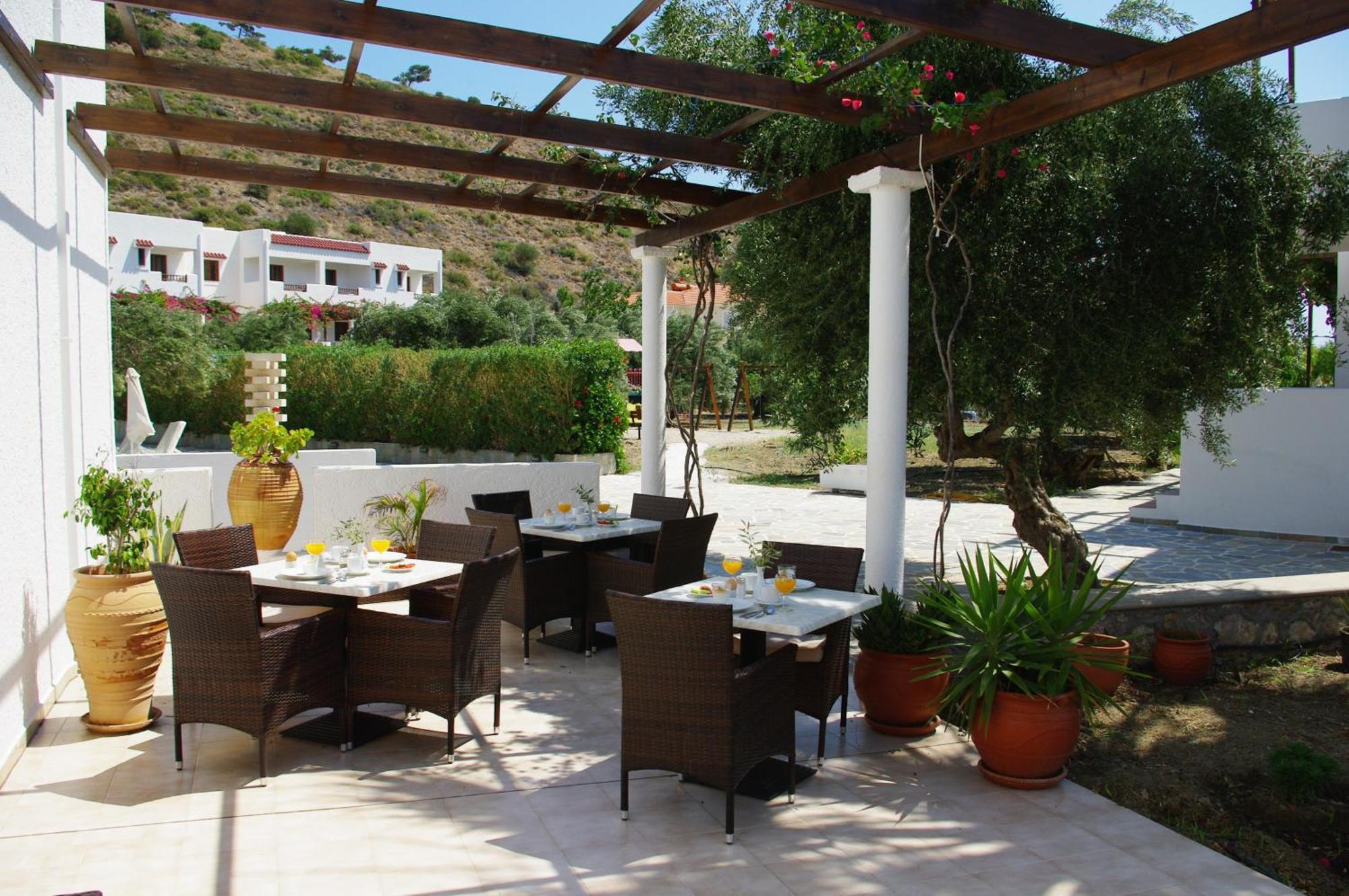 Astron Hotel Karpathos Extérieur photo