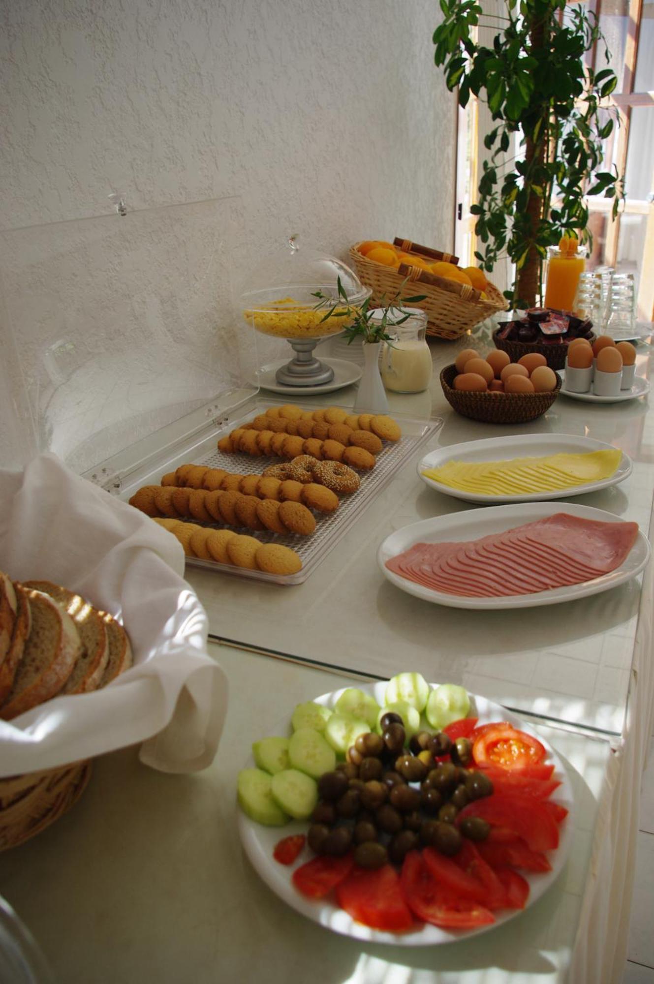 Astron Hotel Karpathos Extérieur photo