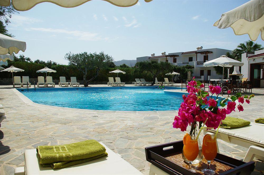 Astron Hotel Karpathos Extérieur photo