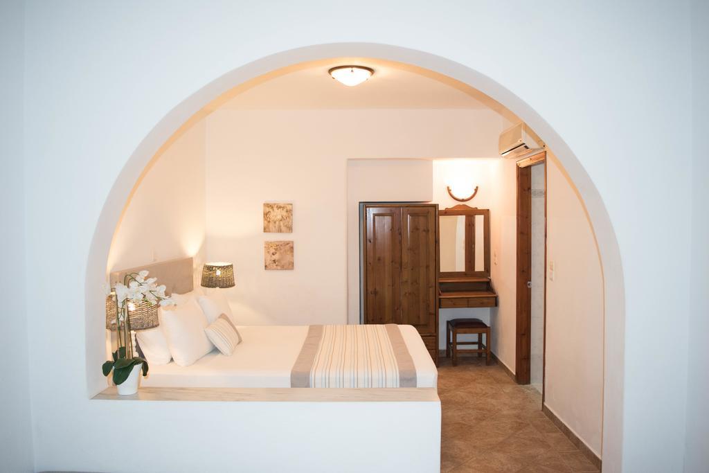 Astron Hotel Karpathos Extérieur photo