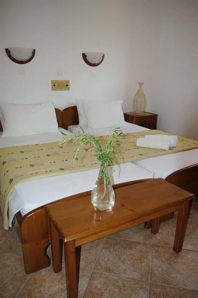 Astron Hotel Karpathos Extérieur photo