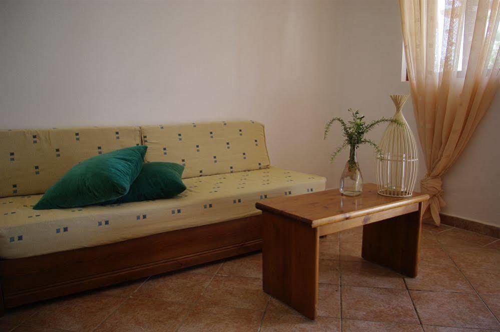 Astron Hotel Karpathos Extérieur photo